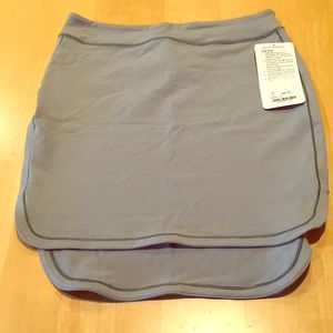 Lululemon City skirt, size 6